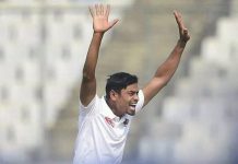 টেস্টে দ্রুততম ১০০ উইকেট নেওয়ার রেকর্ড গড়লেন তাইজুল